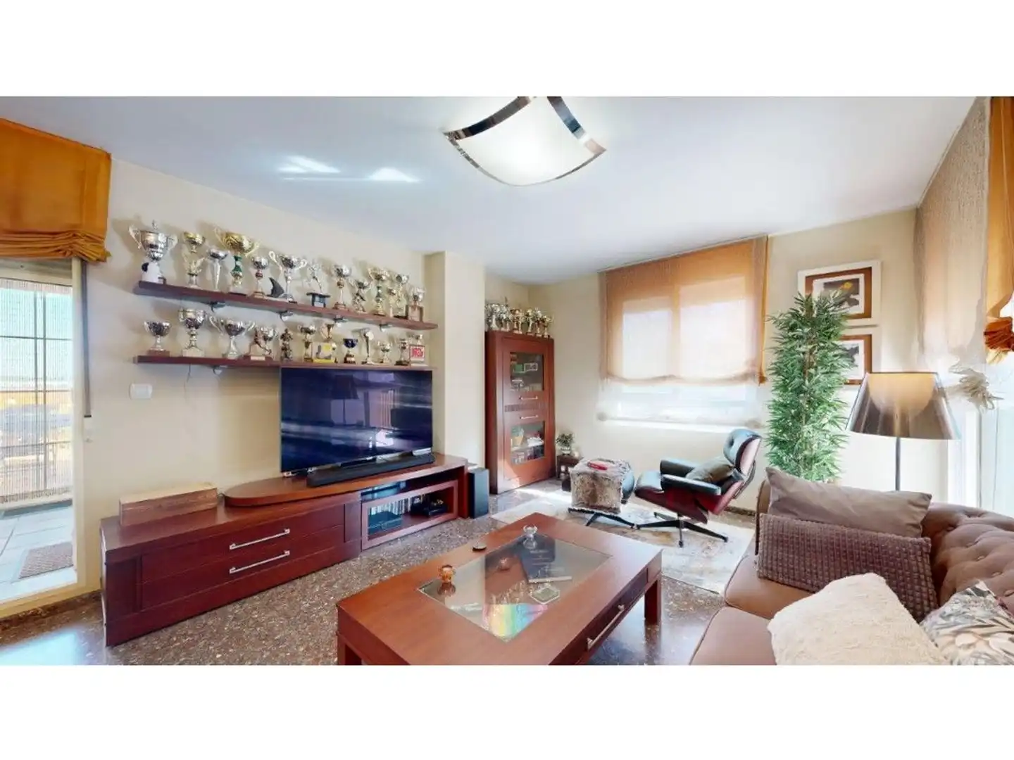 Sala de estar de Ático en venta en Paterna con Aire acondicionado, Terraza y Trastero