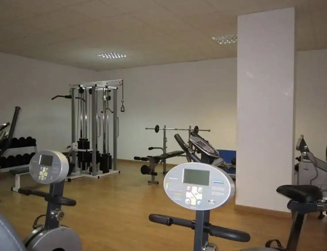 Wohnung zur Miete in Lucena mit Privatgarten, Schwimmbad und Möbliert