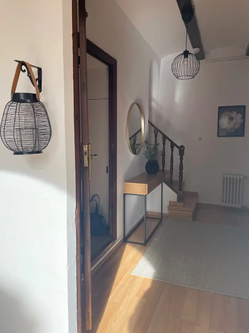 Einfamilien-Reihenhaus zur Miete in Carrer Mossèn Jacint Verdaguer, Centre