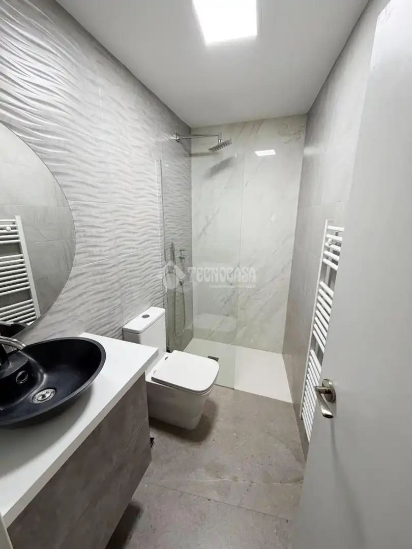Baño de Piso en venta en San Mateo de Gállego con Terraza y Trastero