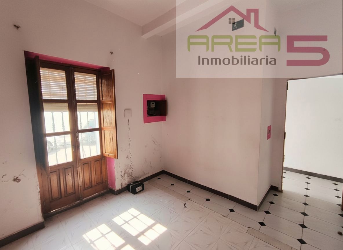 Casa adosada en venta en Santa Amalia con Trastero y Balcón