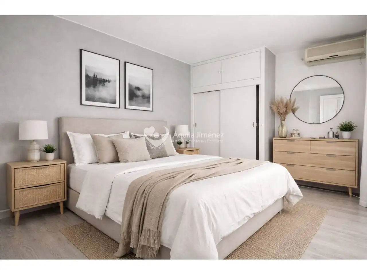 Habitación de Casa adosada en venta en Alcalá de Guadaira con Aire acondicionado, Calefacción y Parquet
