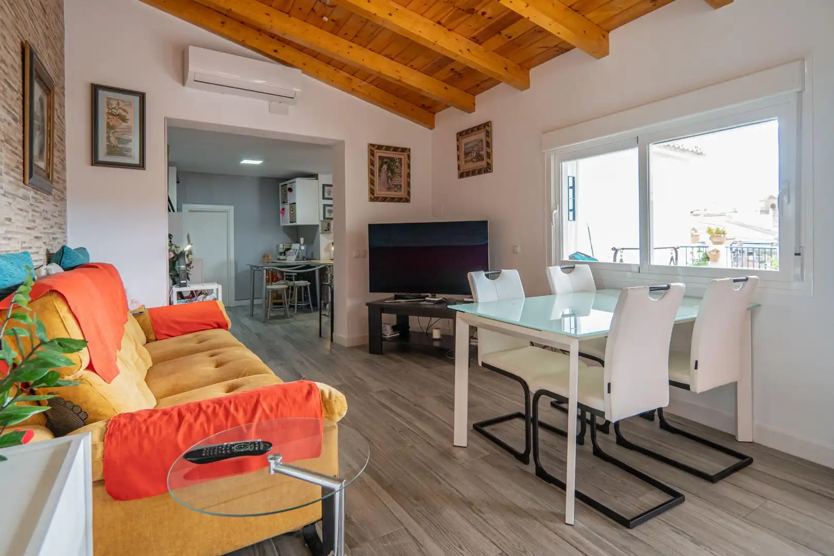 Living room of Houses for sale in Macharaviaya  with Air Conditioner and Terrace
