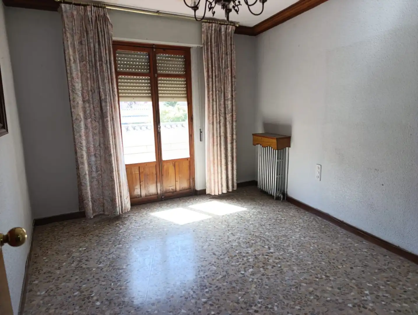 Sala de estar de Casa o chalet en venta en Valdepeñas con Calefacción, Trastero y Balcón