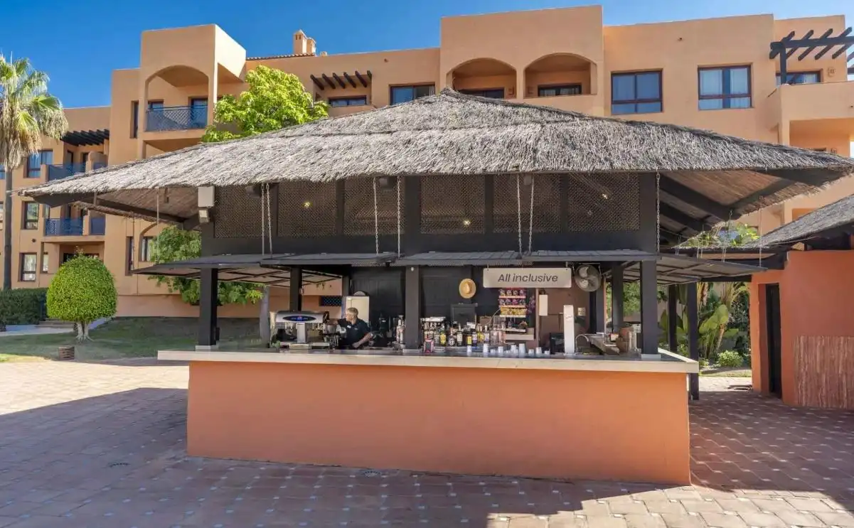 Apartament en venda en Estepona amb Aire condicionat, Jardí privat i Terrassa