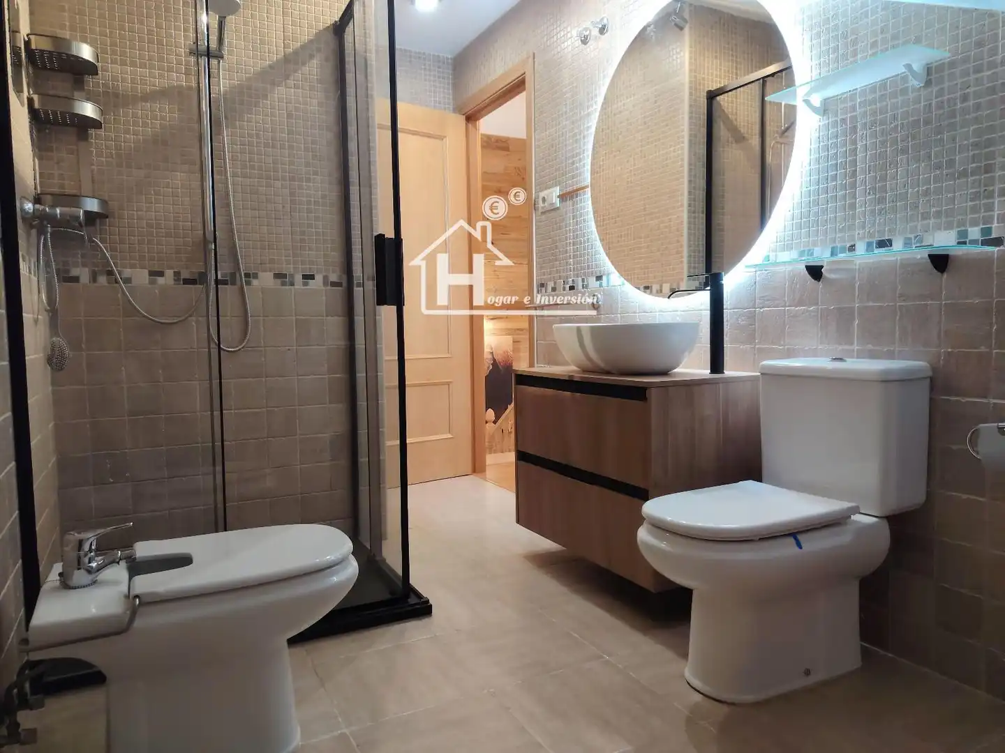 Badezimmer von Wohnung zur Miete in Meco mit Klimaanlage, Heizung und Terrasse