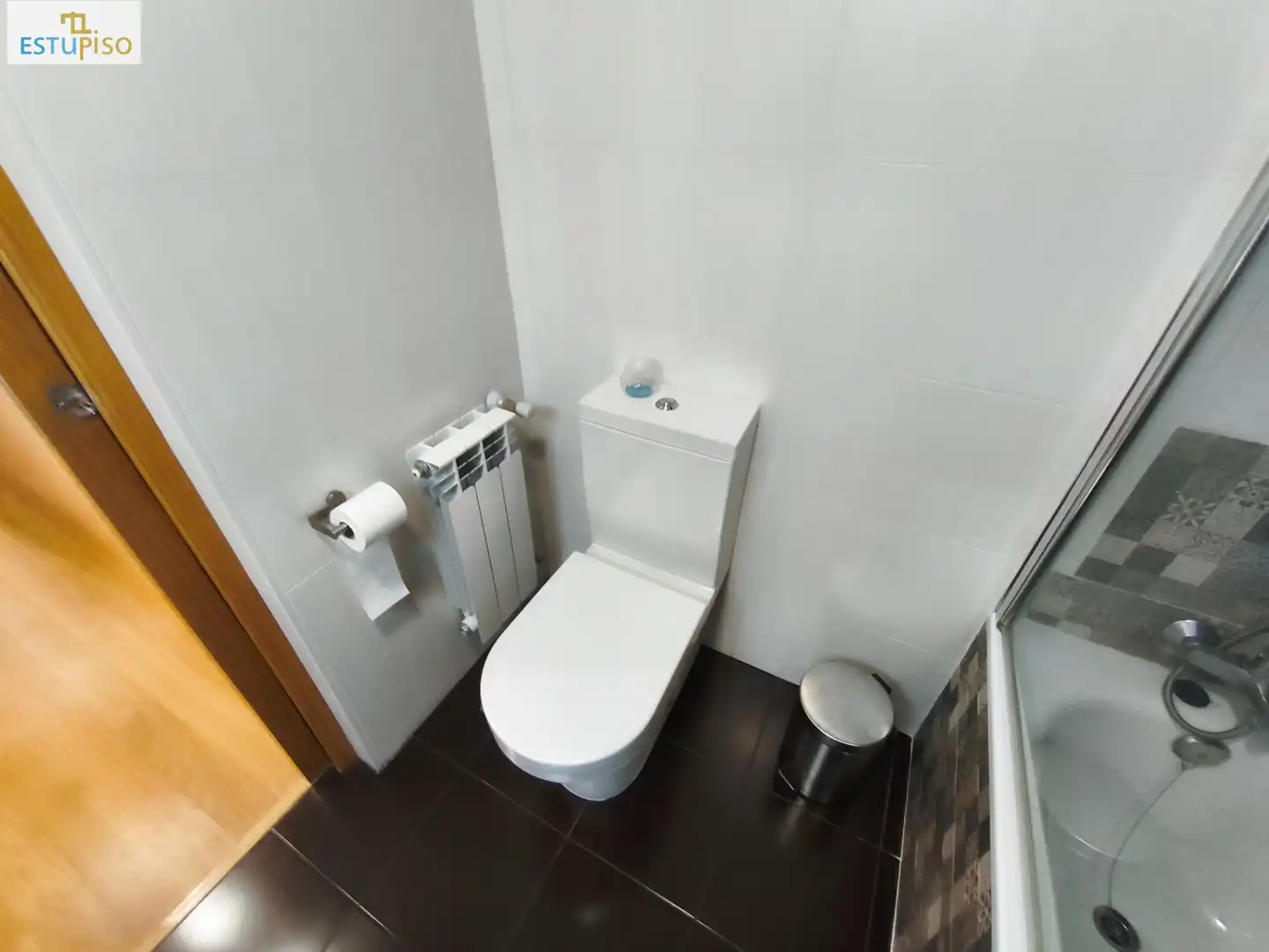 Badezimmer von Wohnung zum Verkauf in Vitoria - Gasteiz mit Heizung, Terrasse und Abstellraum