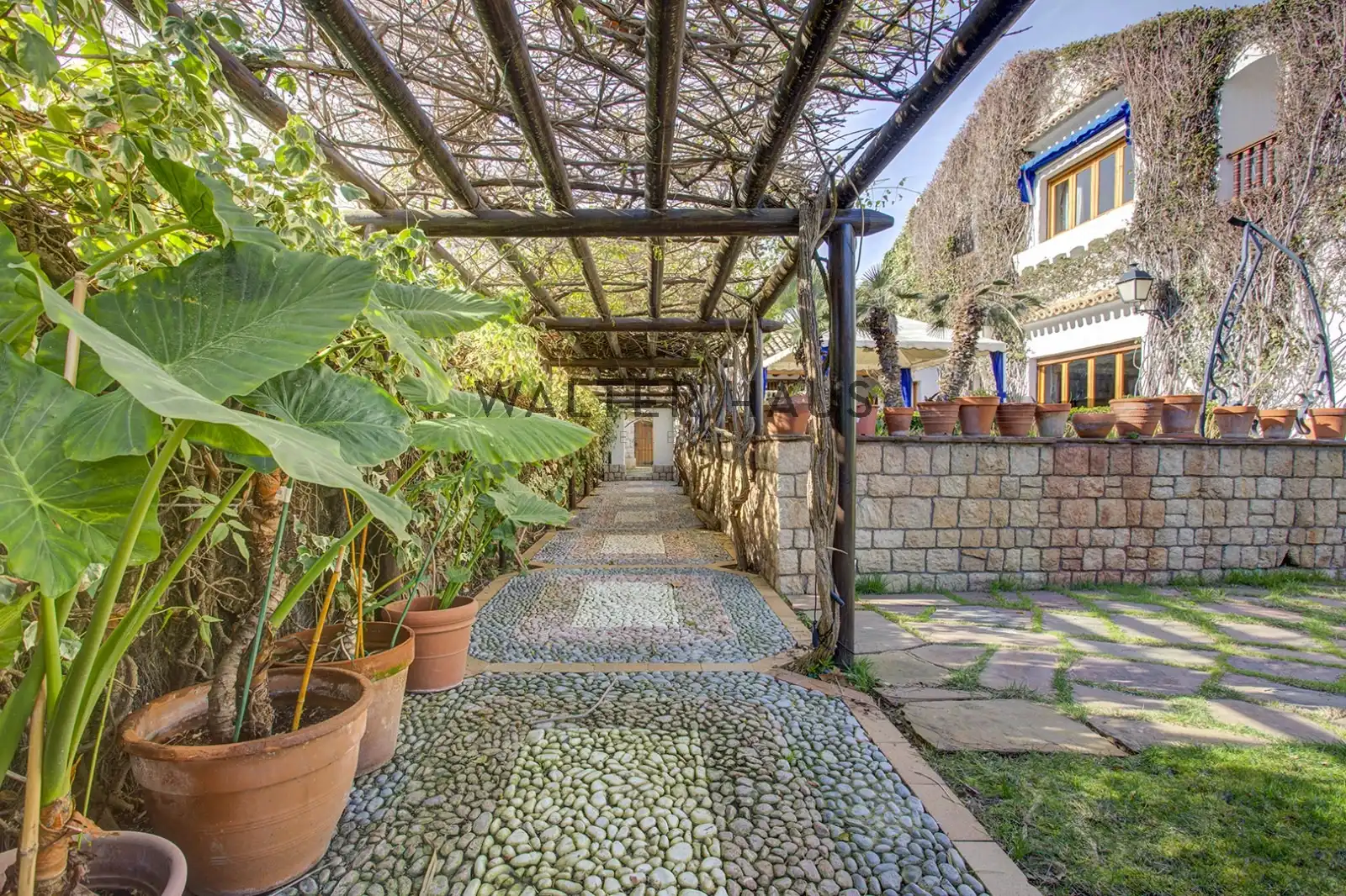 Garten von Haus oder Chalet zum Verkauf in Sitges mit Klimaanlage, Heizung und Privatgarten