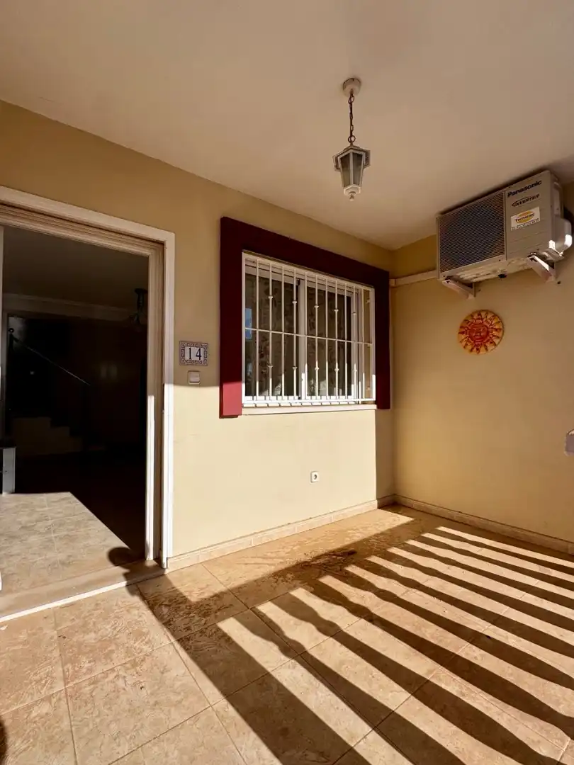 Casa adosada en venta en Rojales con Aire acondicionado, Terraza y Balcón