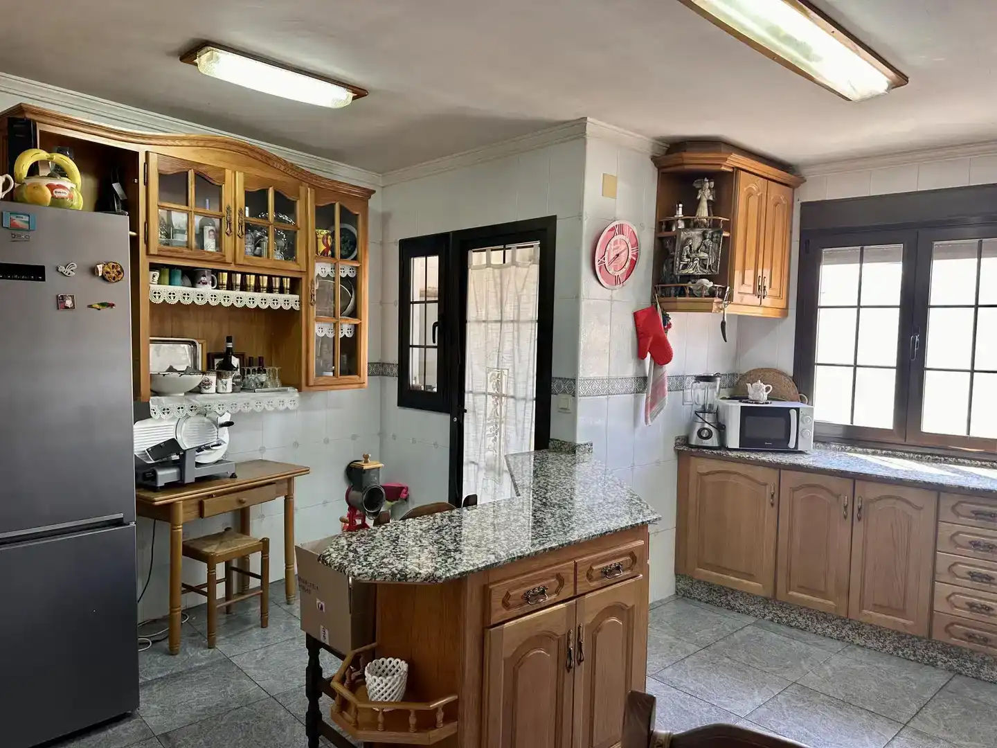 Cocina de Casa adosada en venta en Utiel con Aire acondicionado, Trastero y Balcón