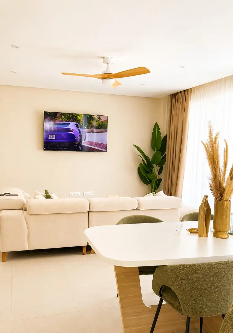 Sala de estar de Casa o chalet en venta en Baza con Aire acondicionado, Calefacción y Jardín privado