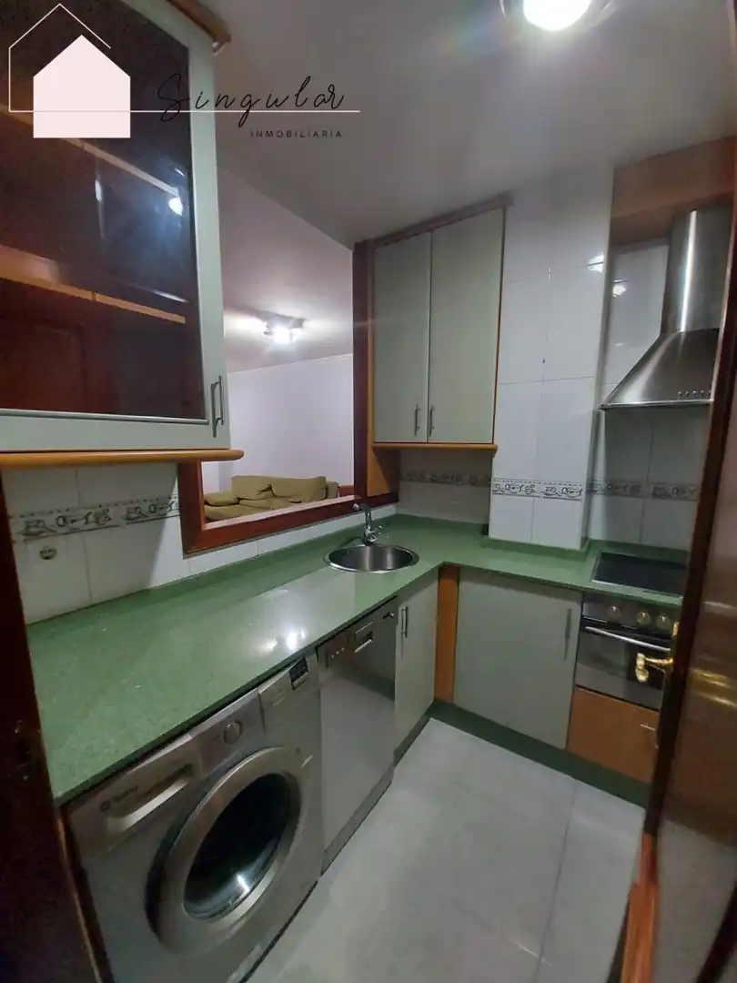 Küche von Wohnung zur Miete in Vigo  mit Heizung, Parkett und Terrasse