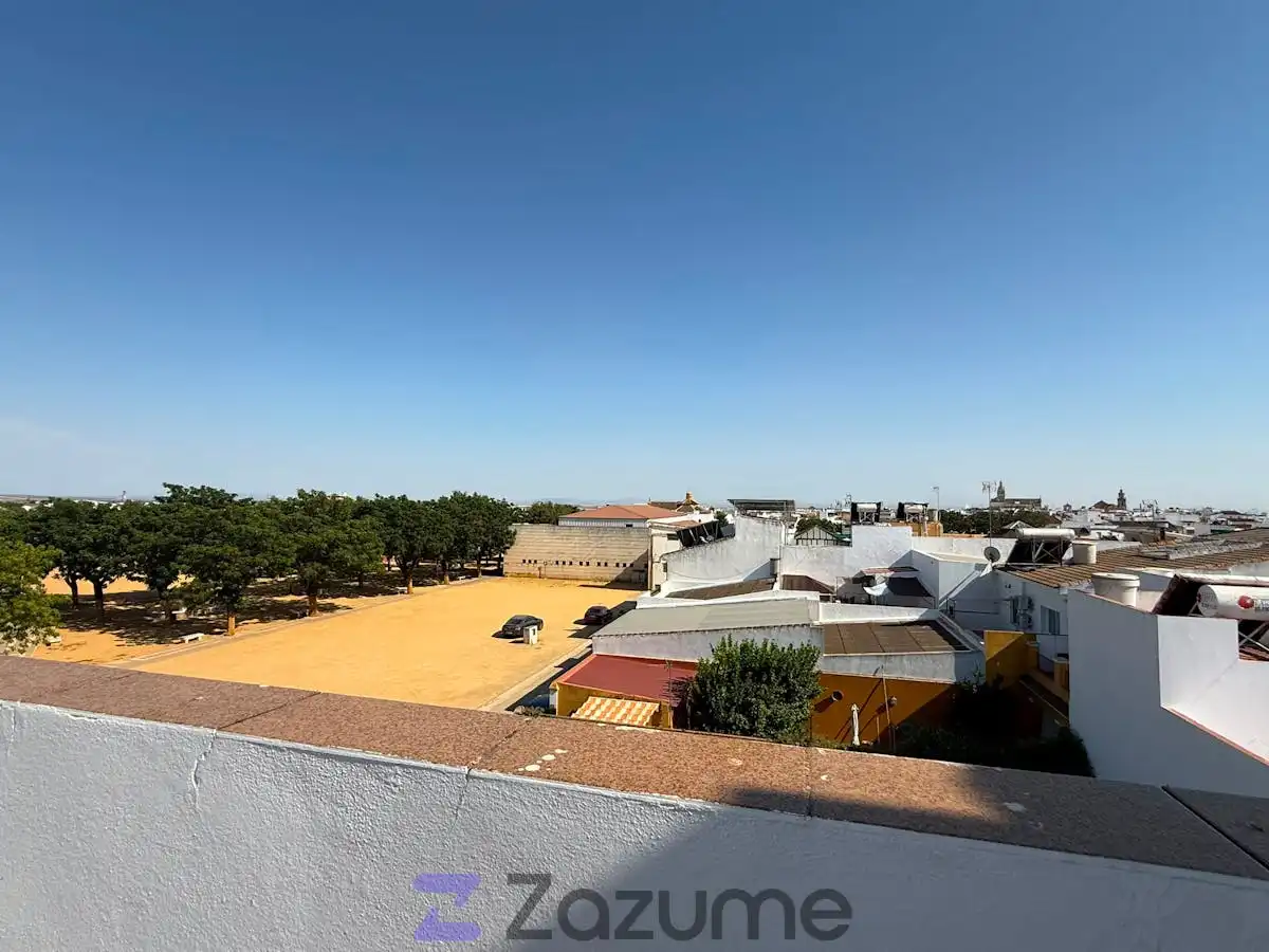 Exterior view of Flat for rent in Fuentes de Andalucía  with Air Conditioner, Heating and Terrace