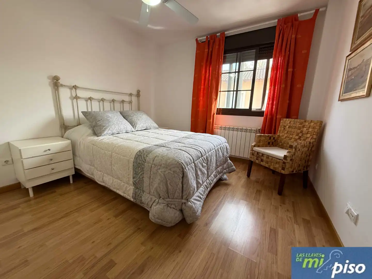 Bedroom of Flat for sale in Tudela de Duero  with Heating, Parquet flooring and Storage room