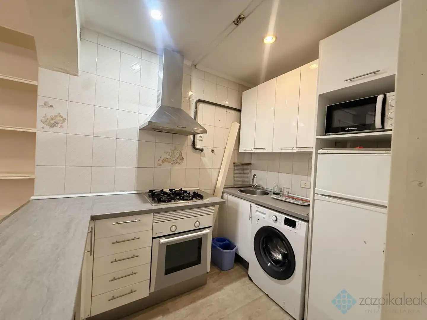 Cocina de Piso de alquiler en Bilbao  con Calefacción