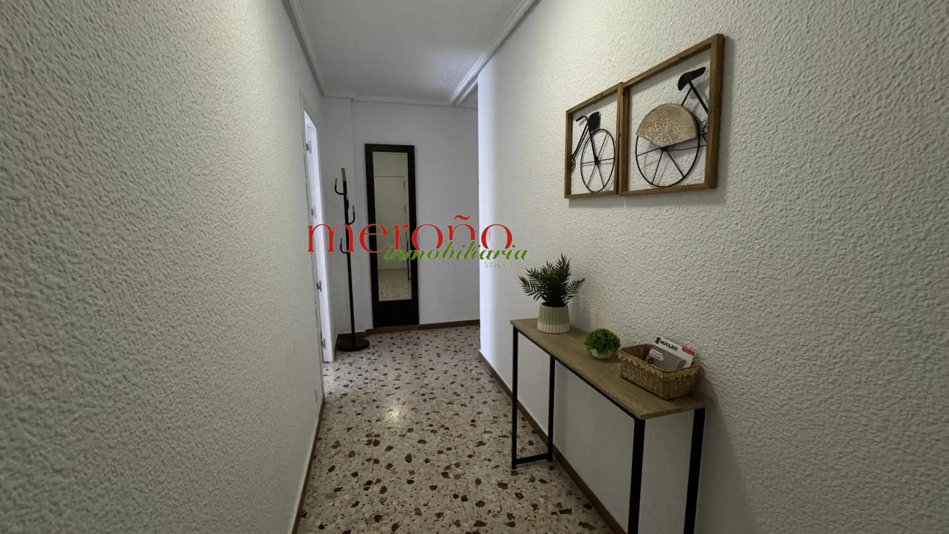 Habitación en Plaza Crevillente - Antiguos Juzgados - El Asilo