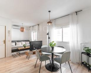 Bedroom of Flat for sale in  Madrid Capital  with Air Conditioner, Heating and Furnished