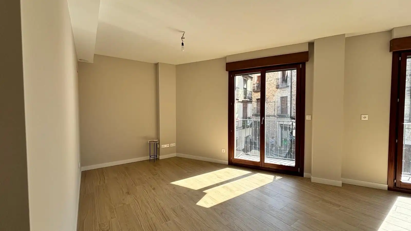 Living room of Flat for sale in Urduña / Orduña  with Heating, Terrace and Storage room