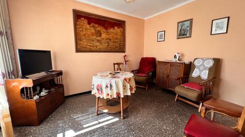 Foto 4 de Piso en venta en La Gavarra, Barcelona