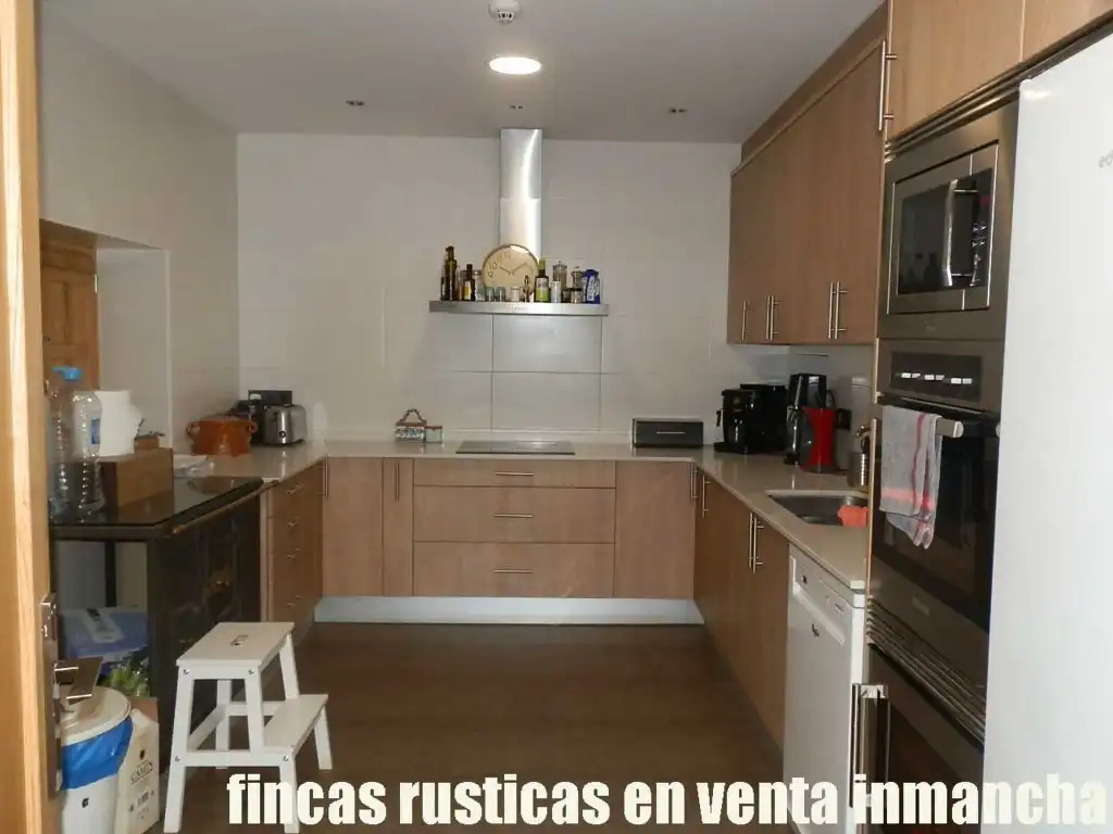 Kitchen of Land for sale in Valdeolivas