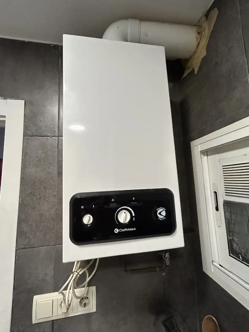 Flat for sale in Avinguda d'Isabel la Catòlica, imagen 27