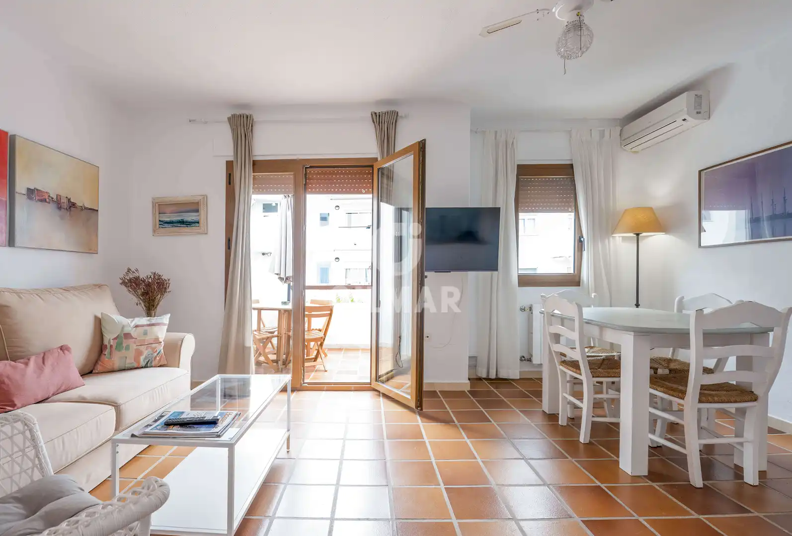 Außenansicht von Wohnung zum Verkauf in Zahara de los Atunes mit Heizung, Privatgarten und Schwimmbad