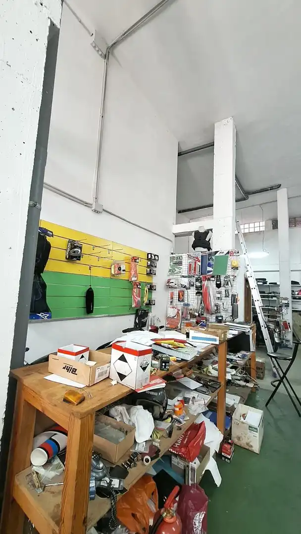Local comercial en venda a Flores de Sil - La Placa, imagen 15