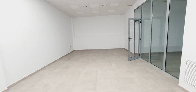 Local comercial en Venta en Prat de Cunit