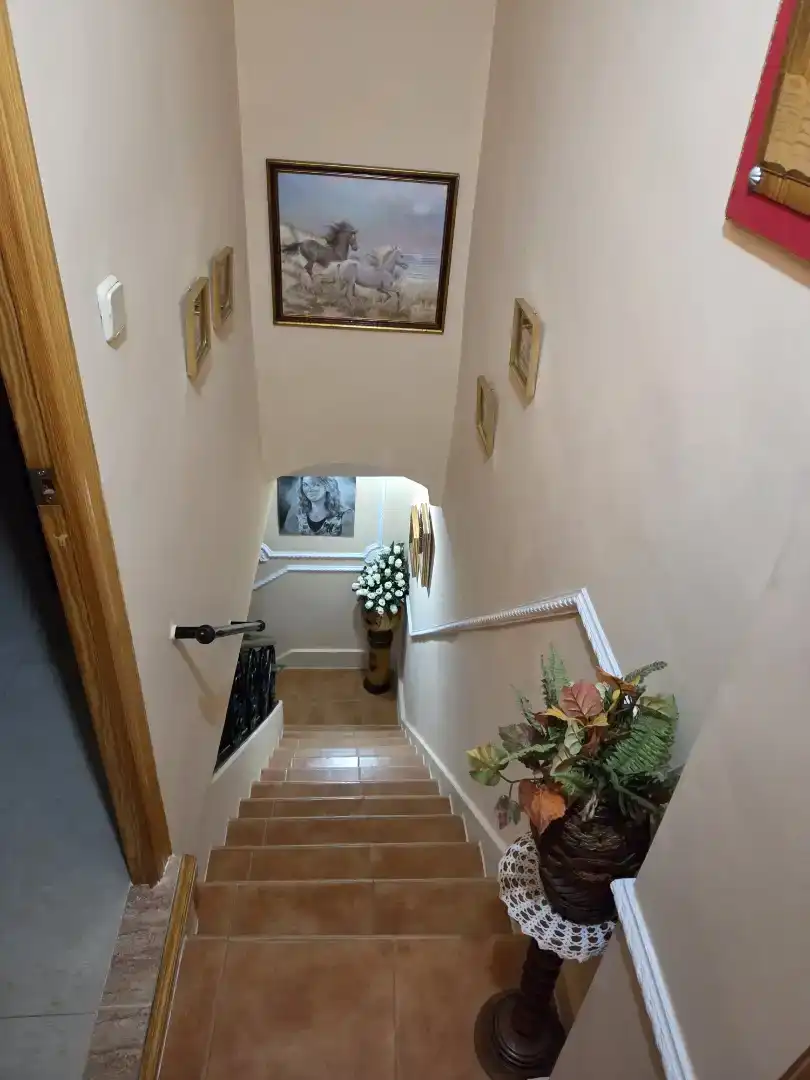 Detached homes for sale in Polinyà de Xúquer
