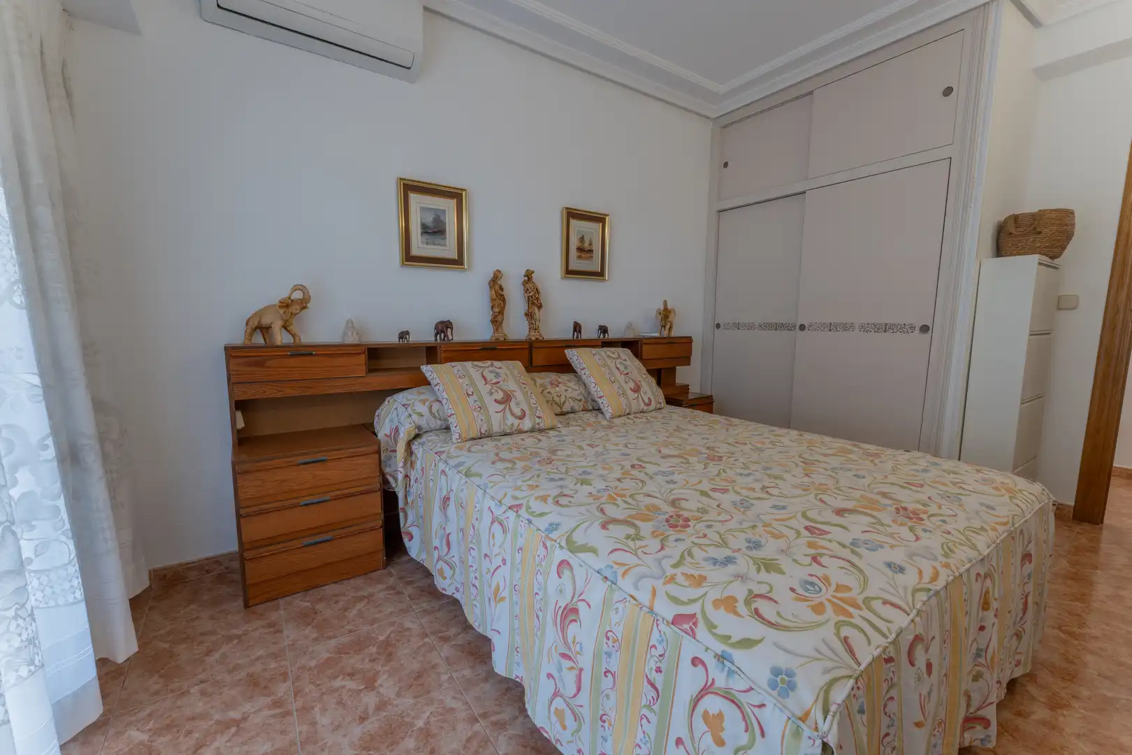 Schlafzimmer von Wohnung zum Verkauf in Elche / Elx mit Heizung, Terrasse und Möbliert