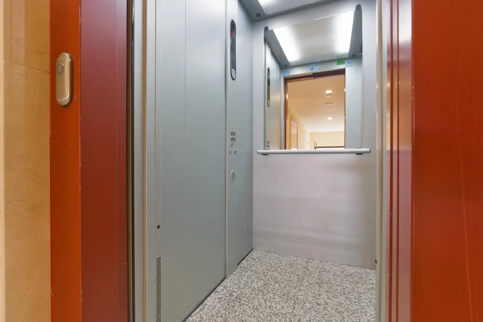 Flat for sale in Armilla  with Air Conditioner, Heating and Storage room