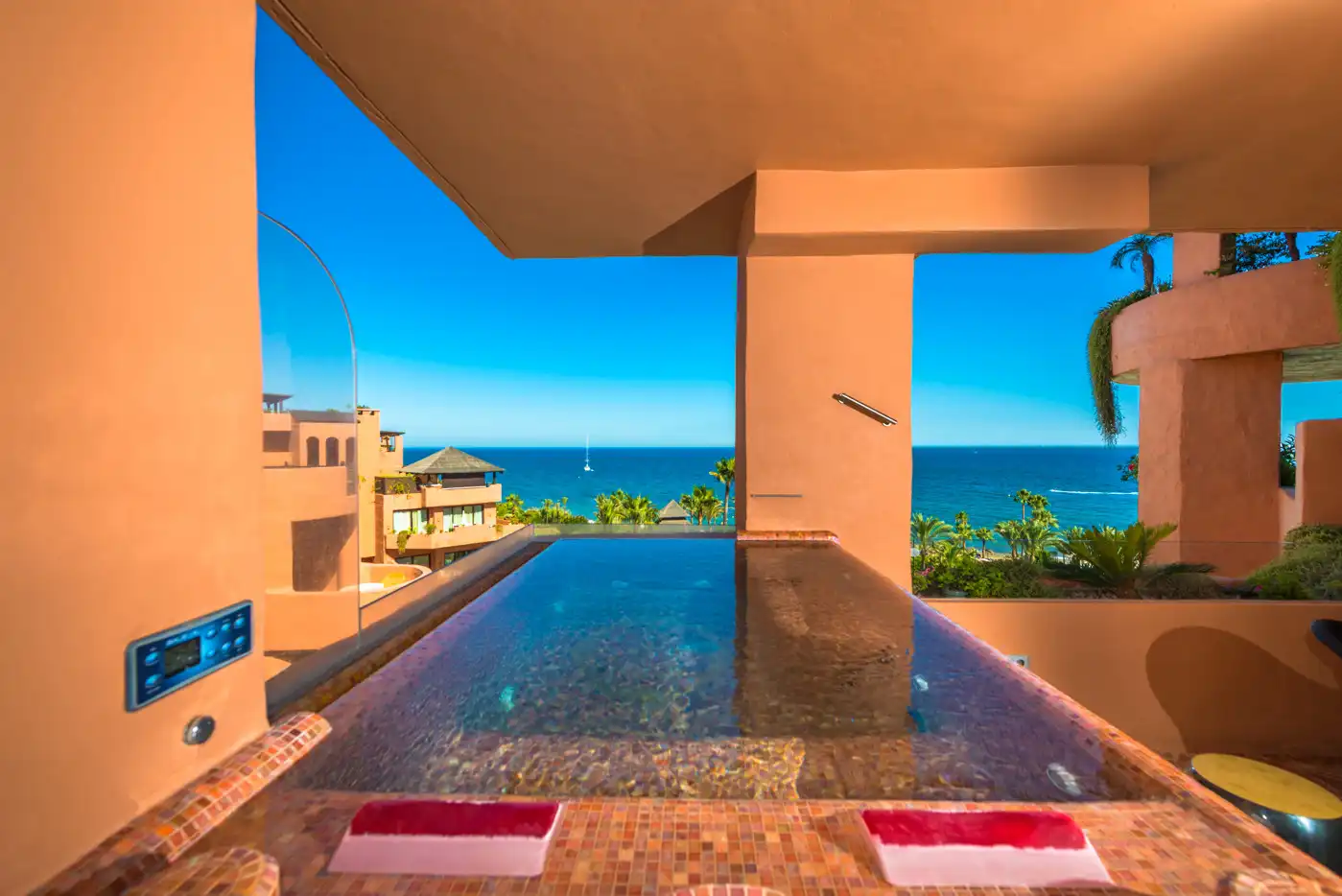 Terrassa de Apartament en venda en Estepona amb Aire condicionat, Terrassa i Piscina