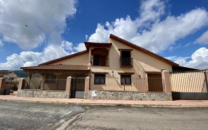 Exterior view of House or chalet for sale in Los Cortijos   with Heating, Terrace and Storage room