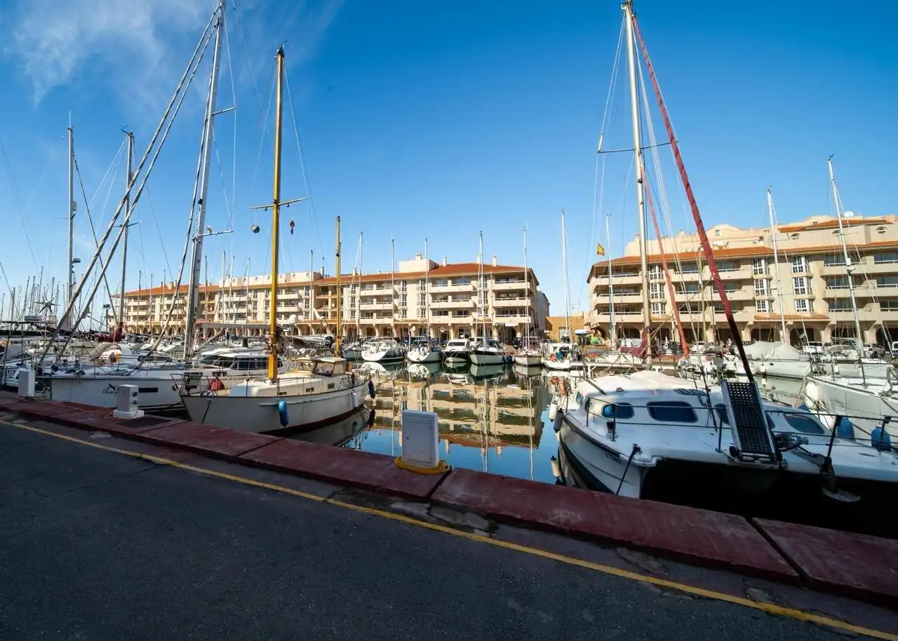 Parking de Ático en venta en El Ejido con Aire acondicionado y Piscina