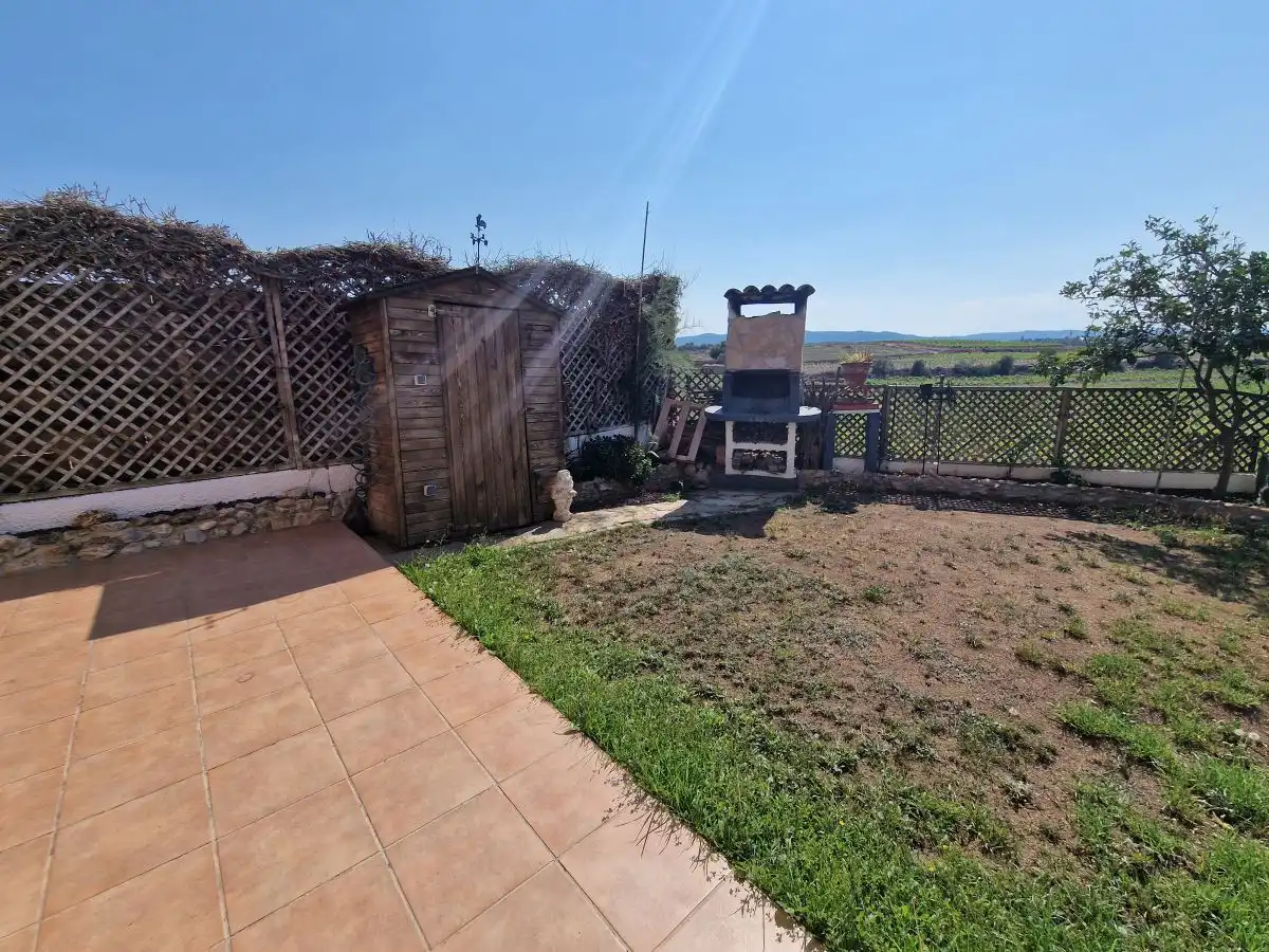Jardí de Casa adosada en venda en Banyeres del Penedès amb Calefacció, Jardí privat i Terrassa