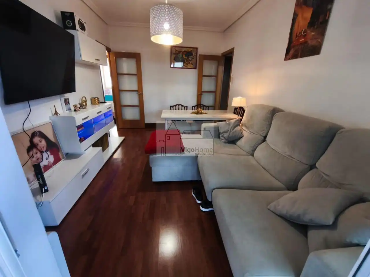 Sala de estar de Piso en venta en Vigo  con Calefacción, Terraza y Trastero
