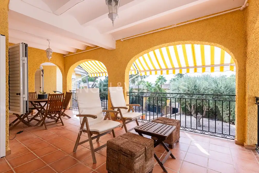 Casa con terraza en alquiler en Casco Urbano, imagen 13