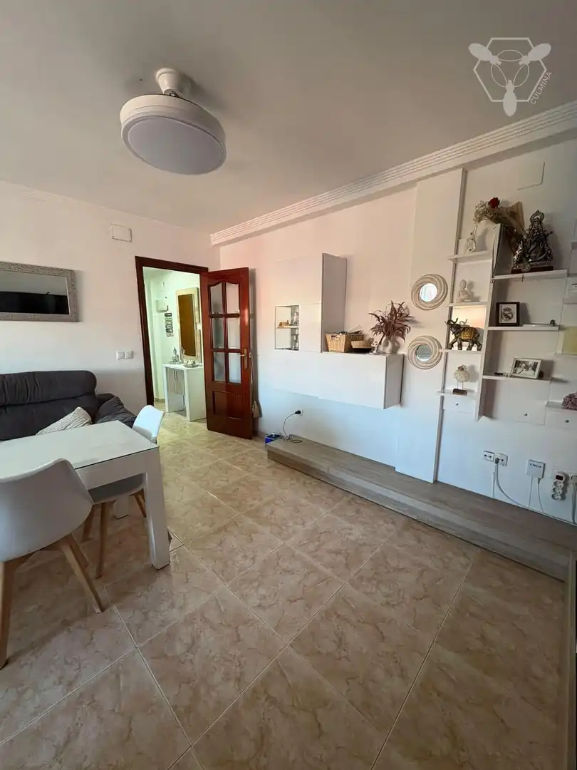 Piso en venta en Isla Chica, imagen 3