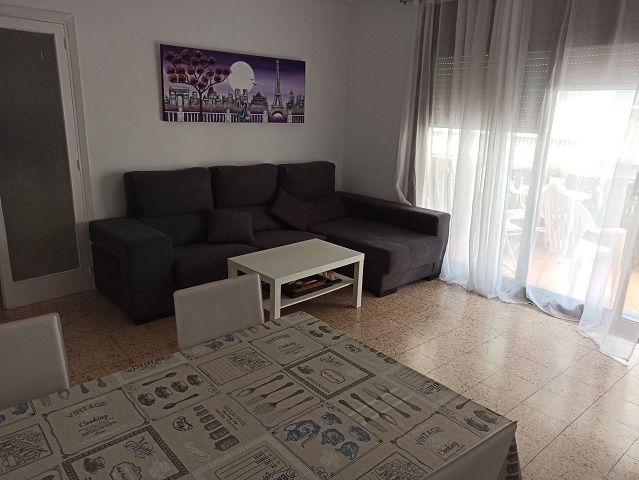 Sala d'estar de Pis de lloguer en Mataró amb Moblat, Forn i Rentadora