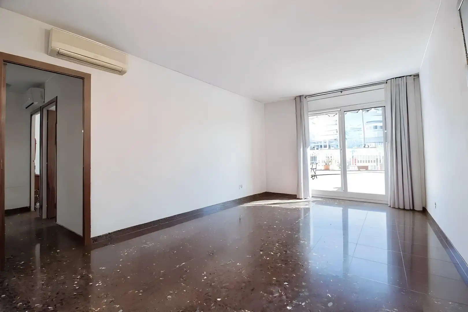 Sala de estar de Piso en venta en Cerdanyola del Vallès con Terraza