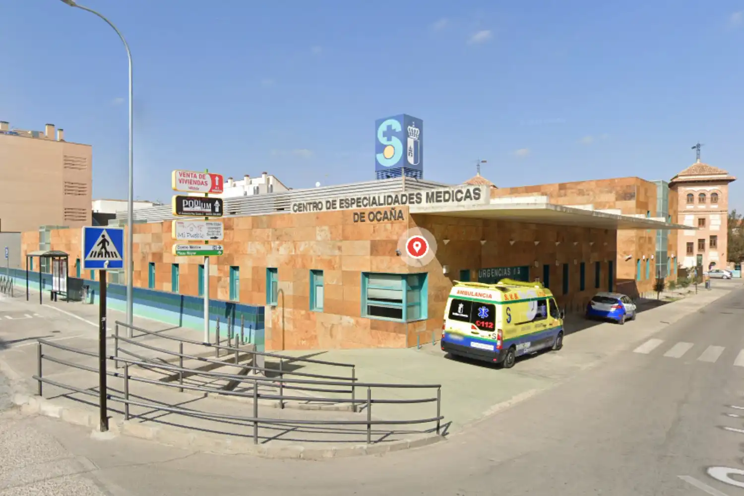 Vista exterior de Pis en venda en Ocaña amb Calefacció i Terrassa
