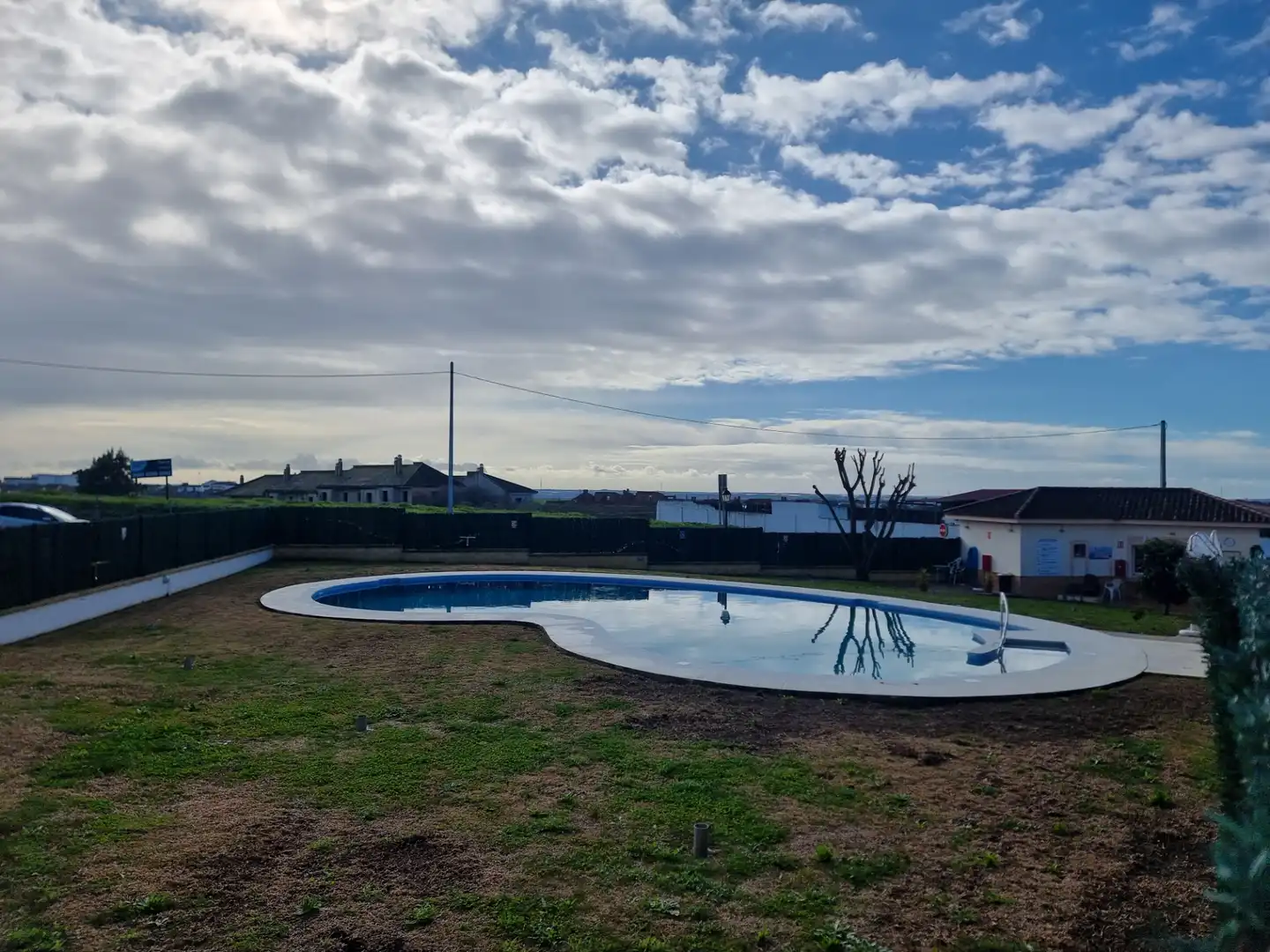 Piscina de Casa adosada en venta en Trigueros con Aire acondicionado, Jardín privado y Terraza