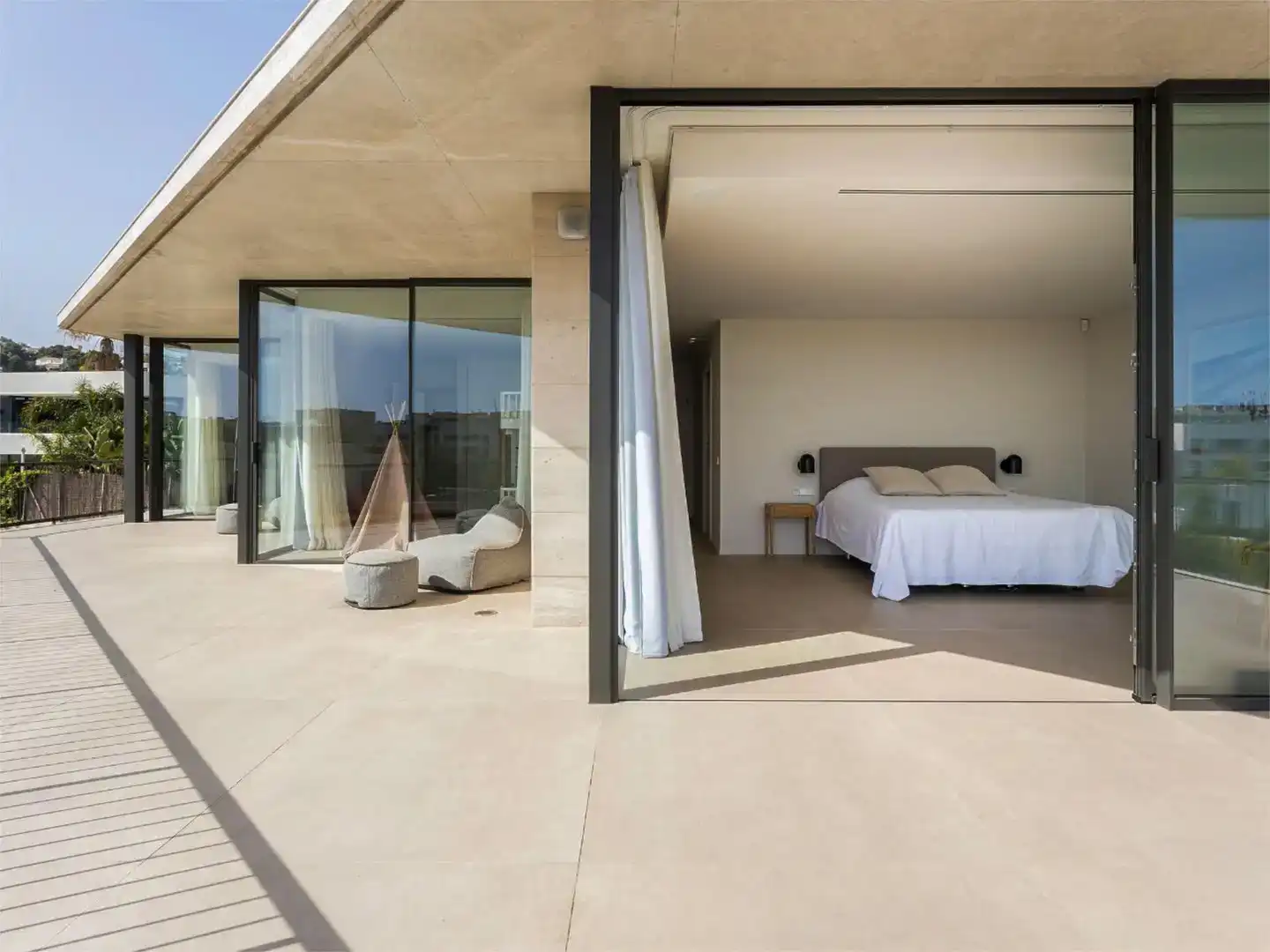 Terrassa de Casa o xalet de lloguer en Sitges amb Aire condicionat, Piscina i Balcó