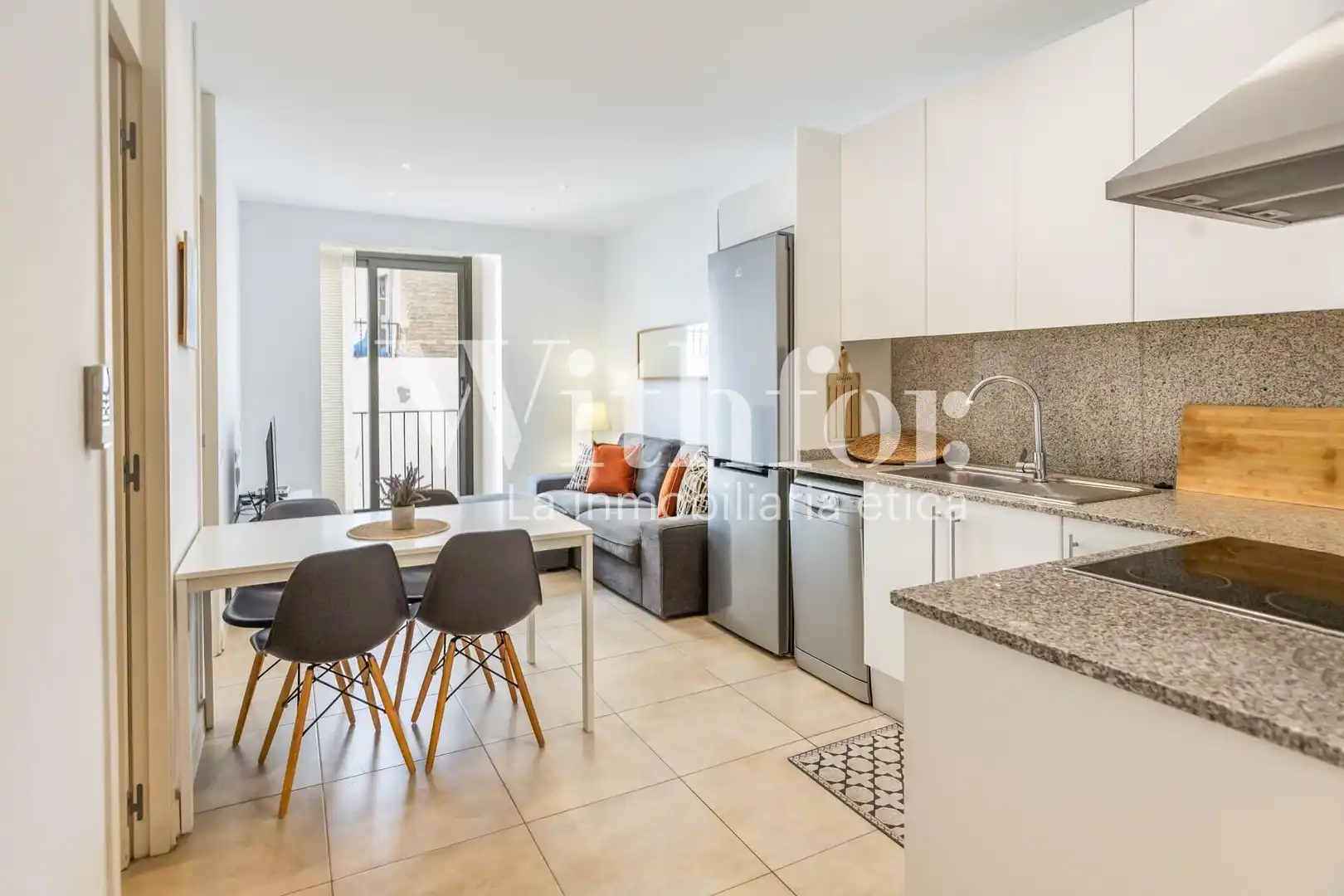 Exterior view of Flat for sale in Barcelona  with Air Conditioner, Heating and Parquet flooring