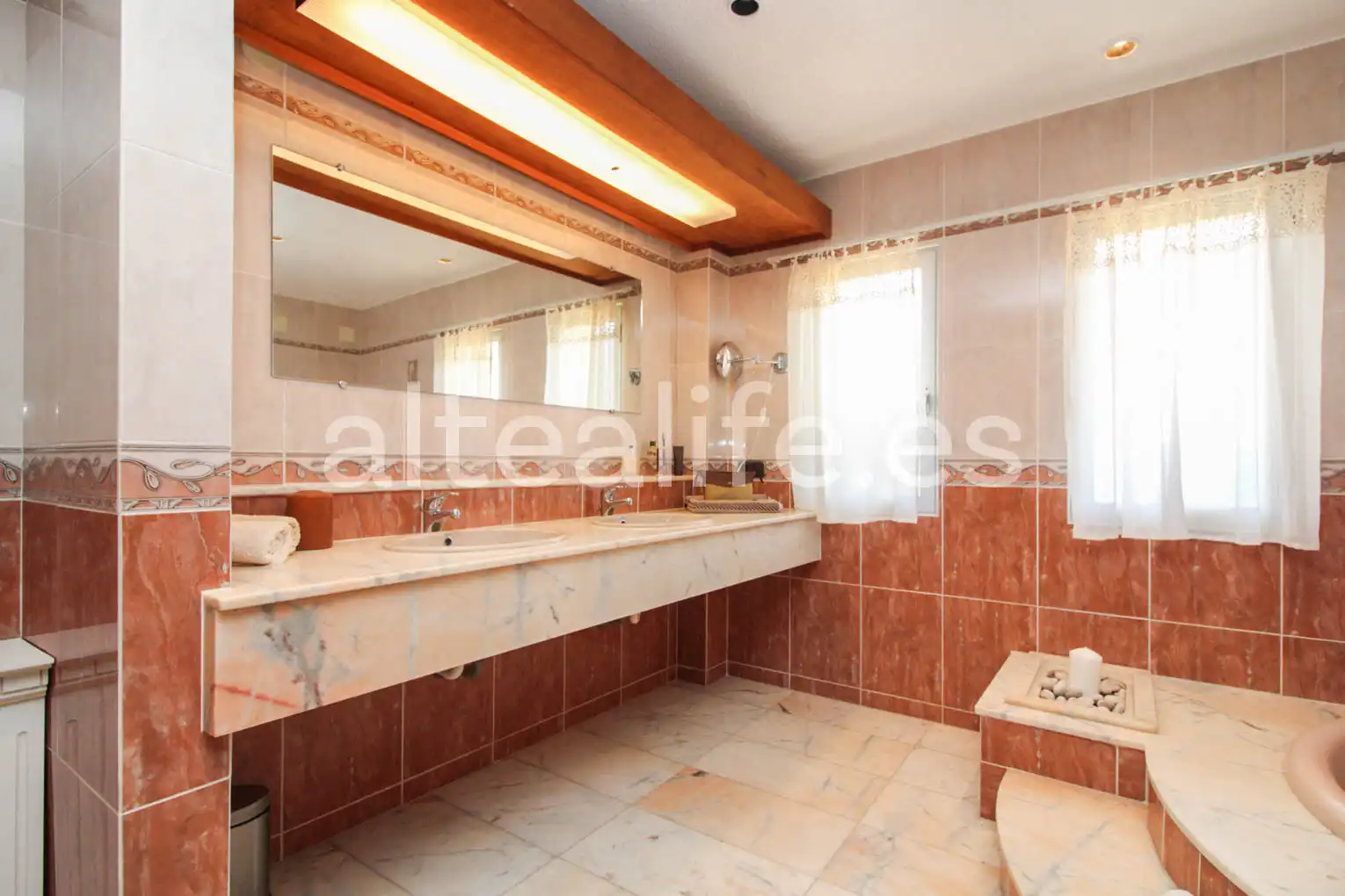 Baño de Casa o chalet en venta en La Nucia con Aire acondicionado, Jardín privado y Terraza