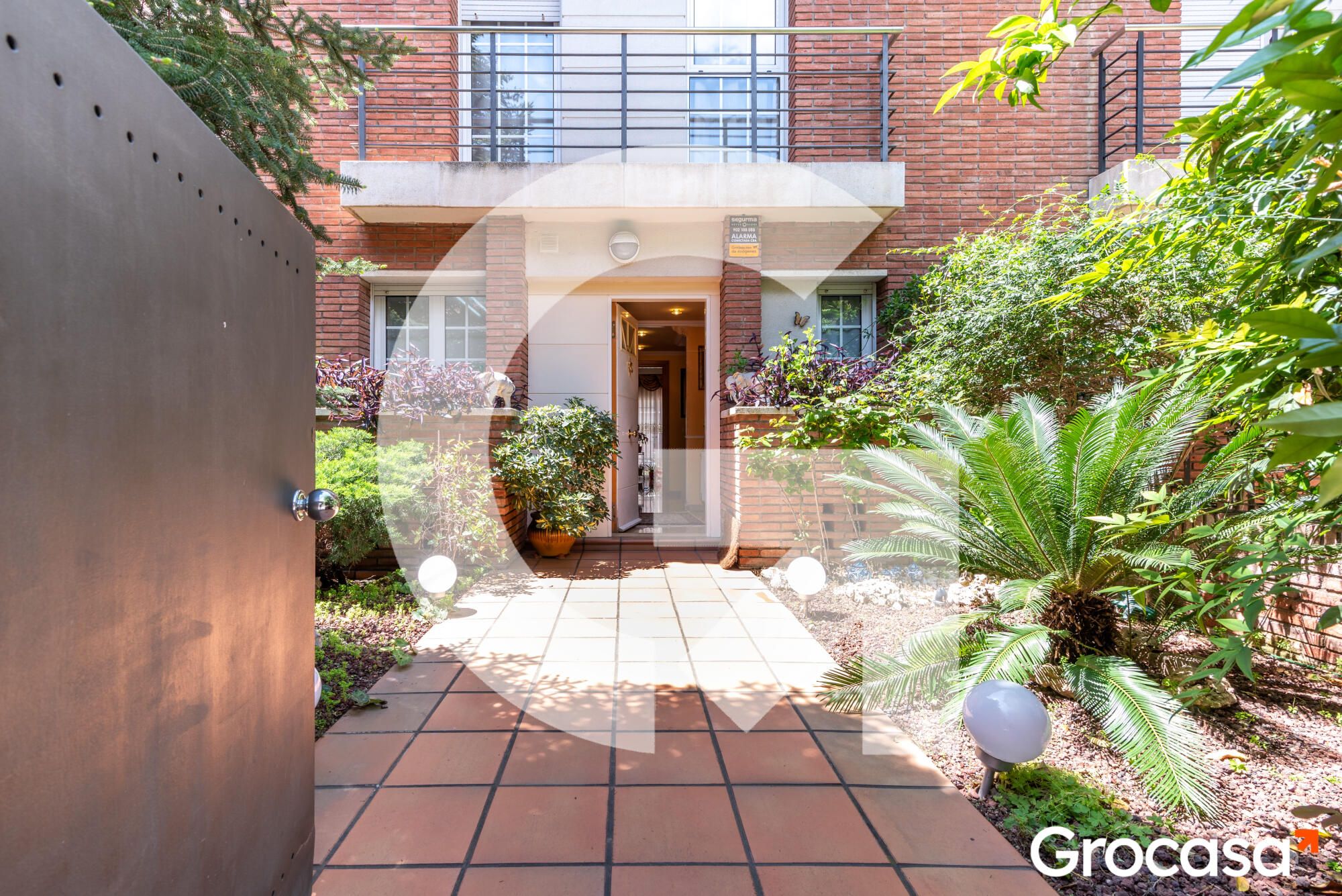 Garden of Single-family semi-detached for sale in Sant Feliu de Llobregat  with Air Conditioner, Heating and Private garden