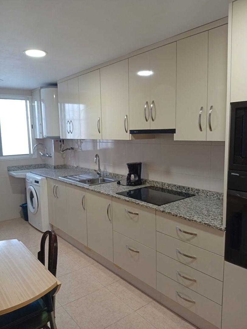 Kitchen of Flat for sale in Castellón de la Plana / Castelló de la Plana  with Terrace, Oven and Washing machine
