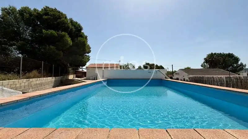 Piscina de Casa o xalet en venda en Turís amb Aire condicionat, Jardí privat i Terrassa
