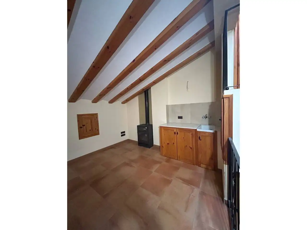 Casa adosada en venta en L'Alcora con Calefacción y Terraza
