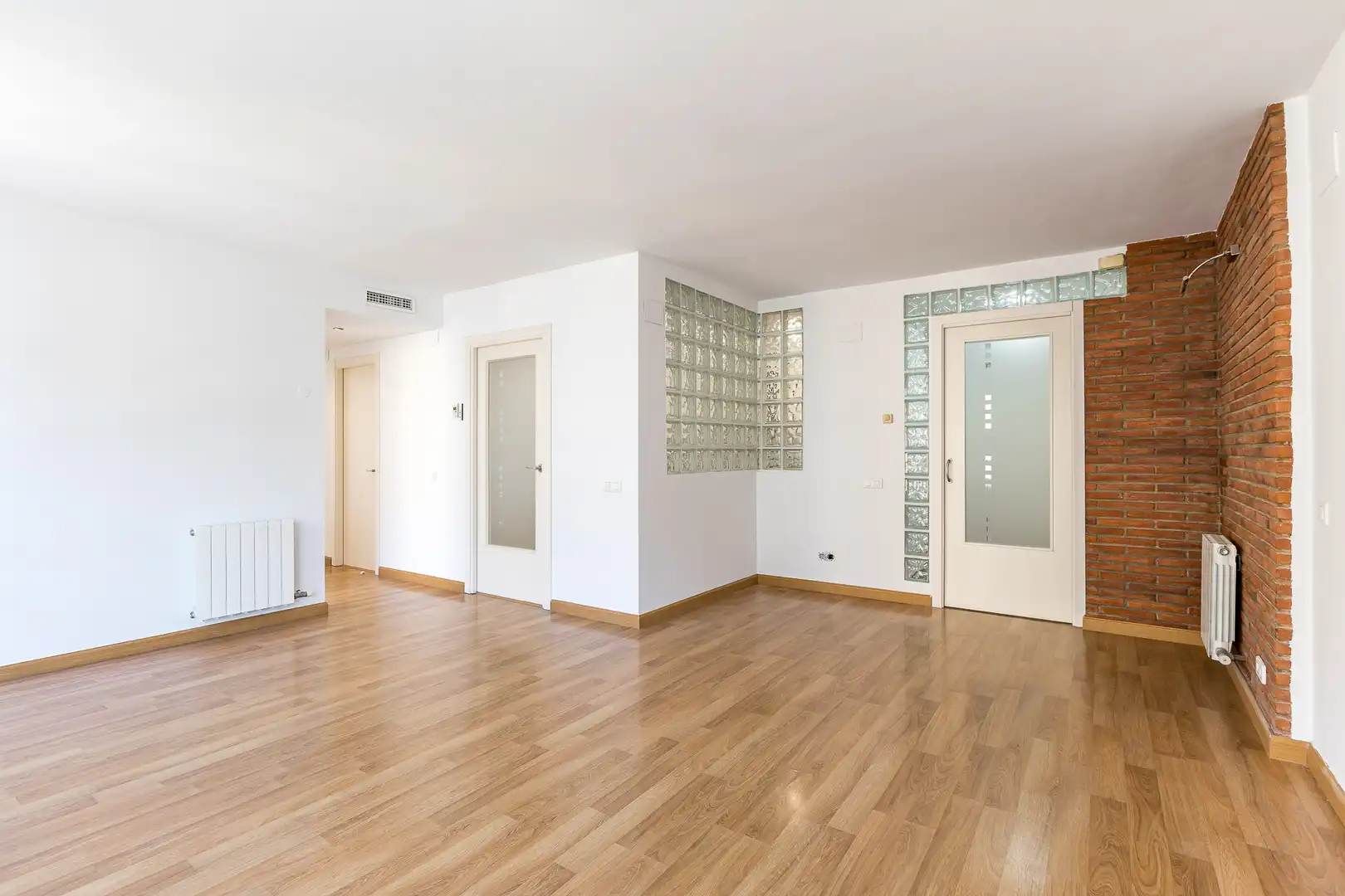 Piso en venta en Molins de Rei con Aire acondicionado, Calefacción y Parquet